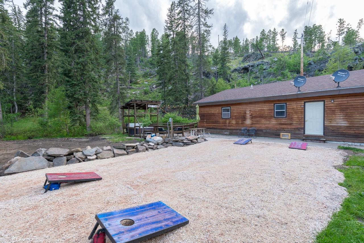 Harney Camp Cabins Hill City Ngoại thất bức ảnh